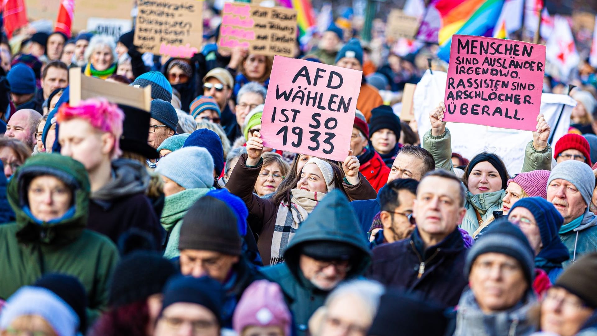 Demonstration Demonstration