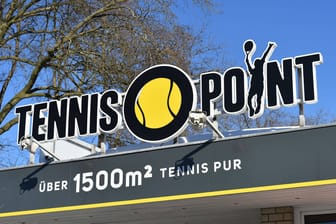 Ein Tennis-Point-Laden in Essen: Für die Sportartikelkette wurden neue Investoren gefunden.