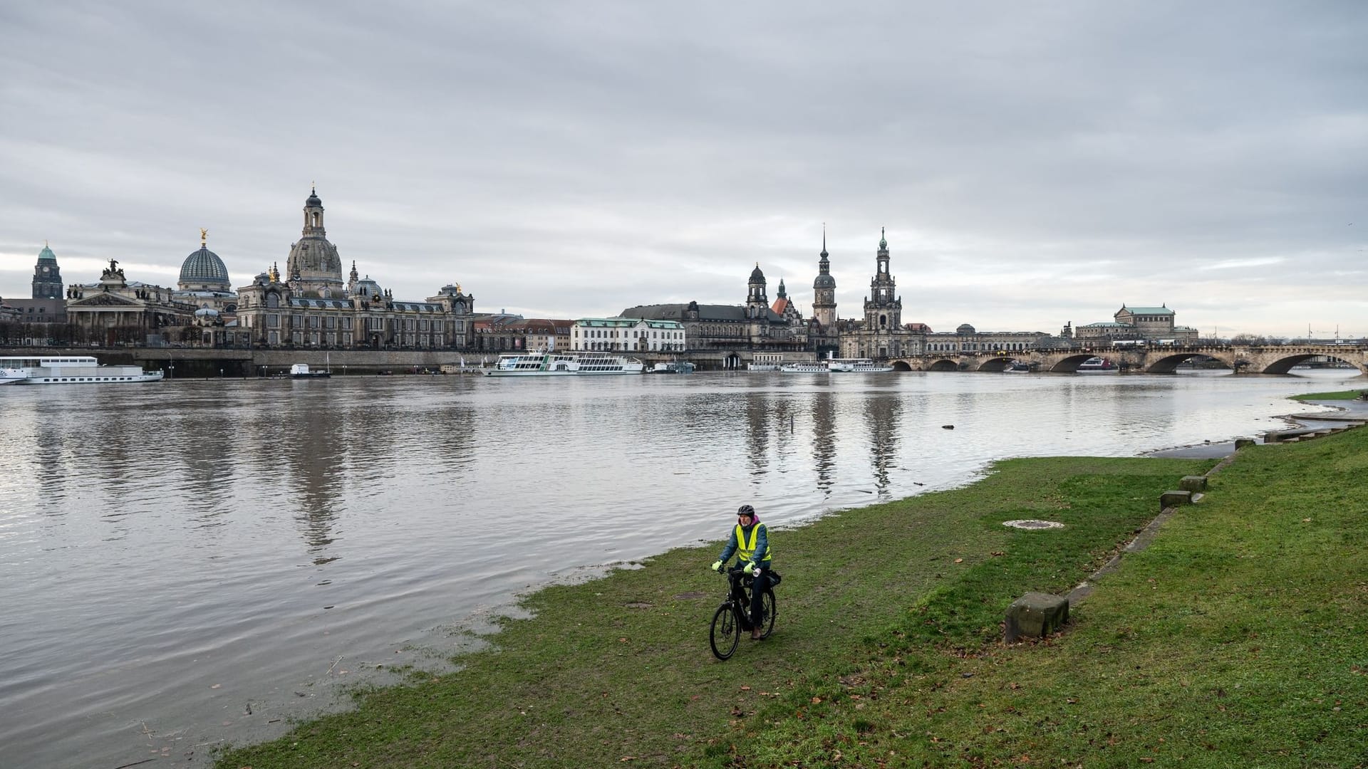 Hochwasser in Sachsen - Dresden