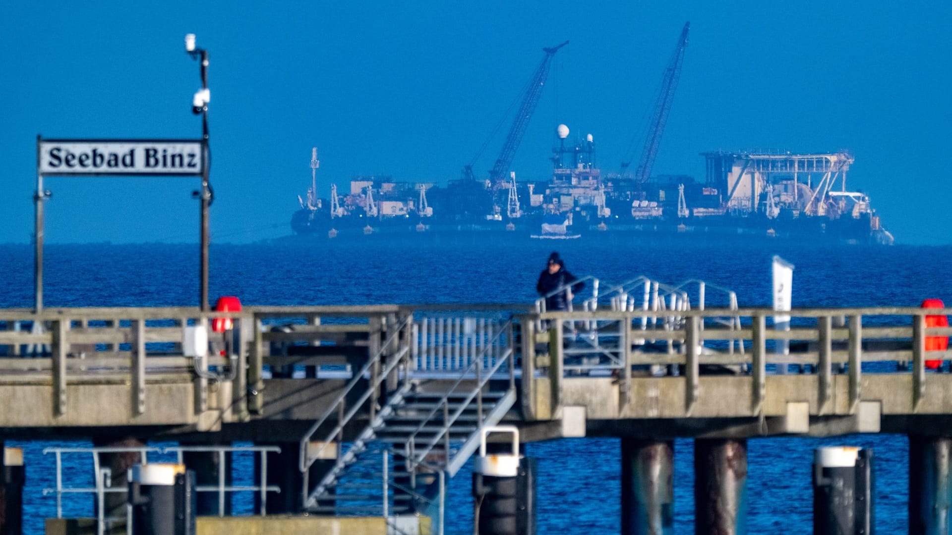 LNG-Terminal in Rügen: Die Gas-Pipeline kann bald in Betrieb genommen werden.