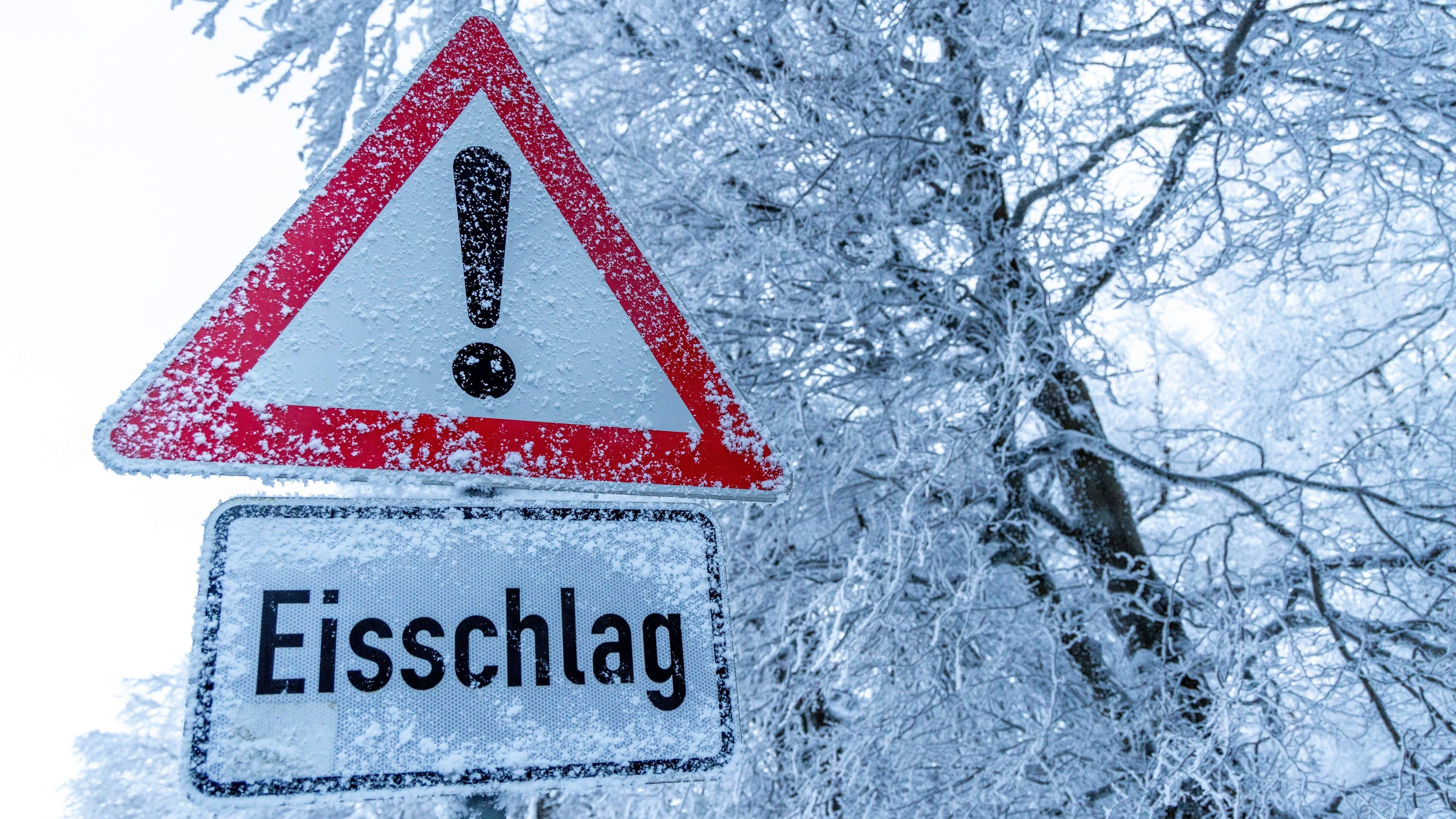 Schneefälle und Glatteis: Diese Regionen in Deutschland sind betroffen