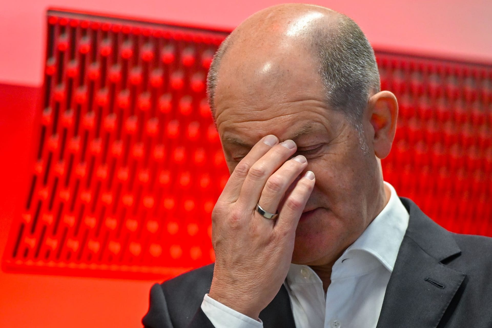 Kanzler Olaf Scholz steht gewaltig unter Druck.