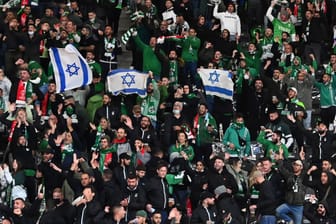 Fans von Maccabi Haifa