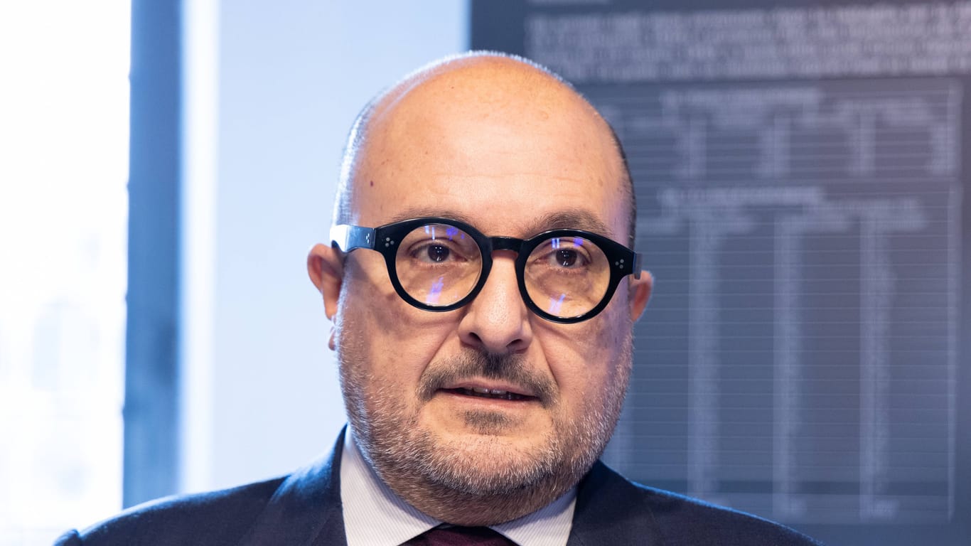 Italiens Kulturminister Gennaro Sangiuliano drohte Hollberg mit Konsequenzen.