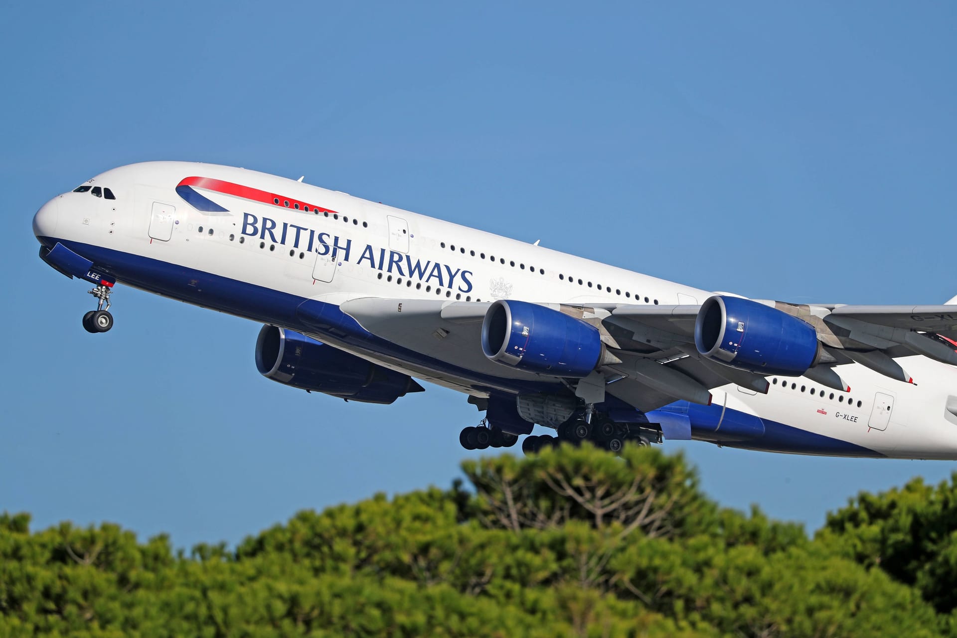 British-Airways-Maschine (Symbolfoto): In Südafrika wurde ein Pilot zur Herausgabe seiner Kontodaten gezwungen.