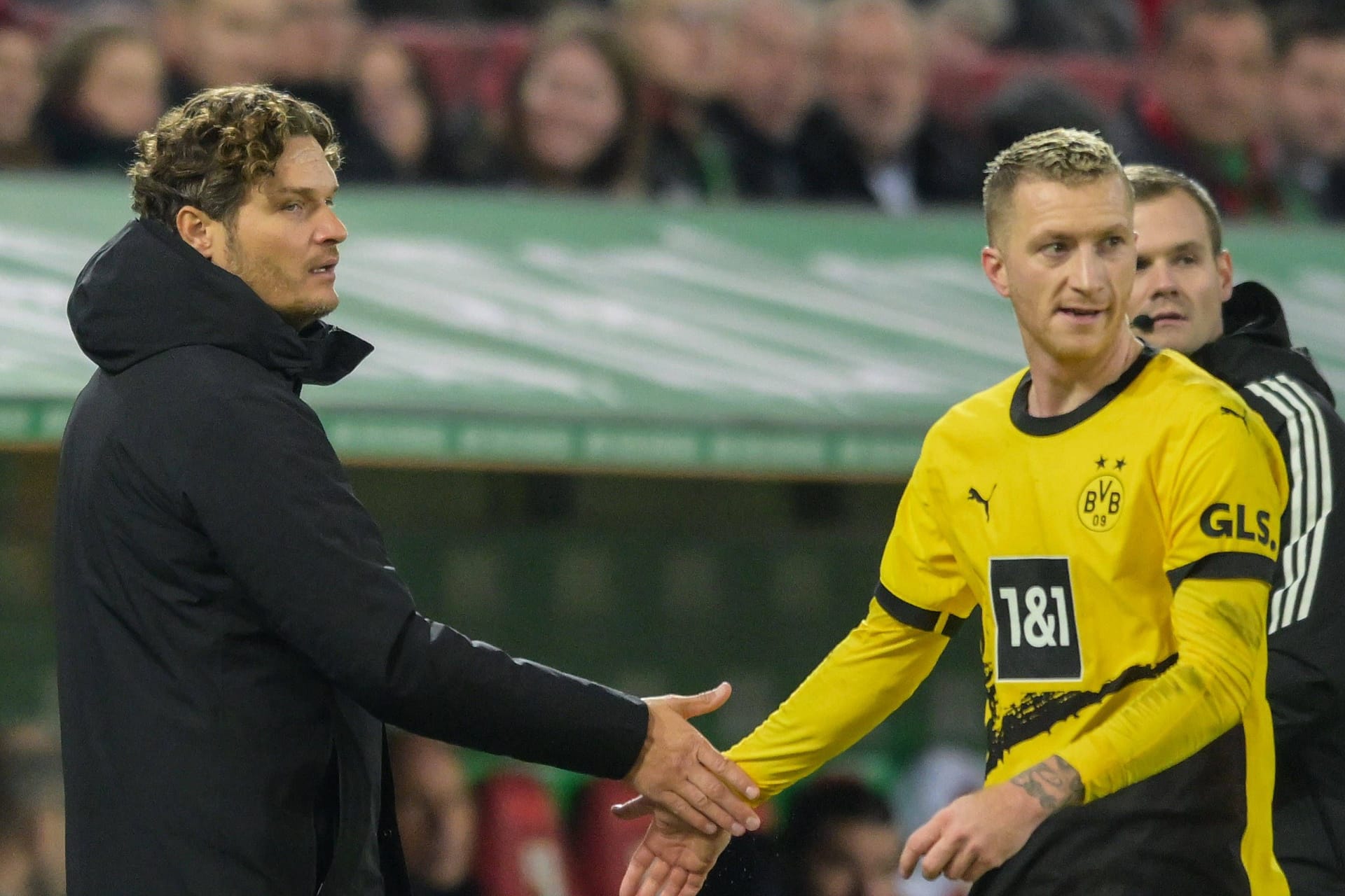 Edin Terzić und Marco Reus: Die beiden haben laut Reus ein gutes Verhältnis.