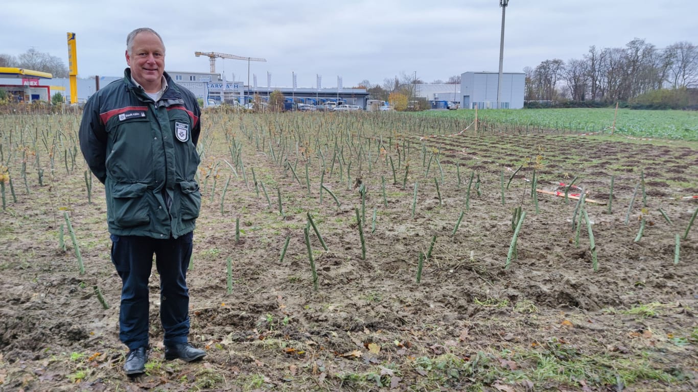 Michael Hundt, Leiter der Kölner Forstverwaltung: In fünf bis sechs Jahren soll der "fünfte Wald für Köln" begehbar sein.