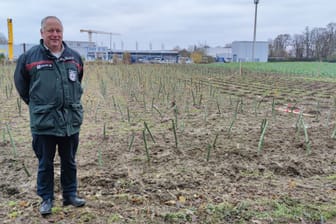 Michael Hundt, Leiter der Kölner Forstverwaltung: In fünf bis sechs Jahren soll der "fünfte Wald für Köln" begehbar sein.