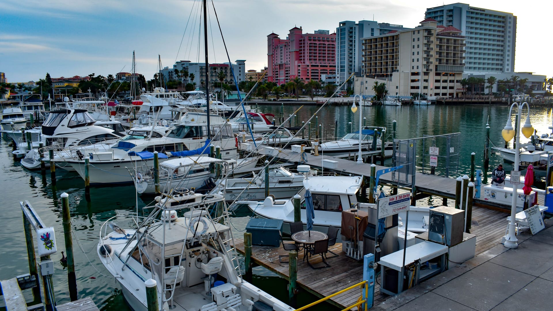 Clearwater Beach in Tampa Bay: Anwohner in Port Tampa wundern sich seit mehreren Jahren über ein merkwürdiges Geräusch.