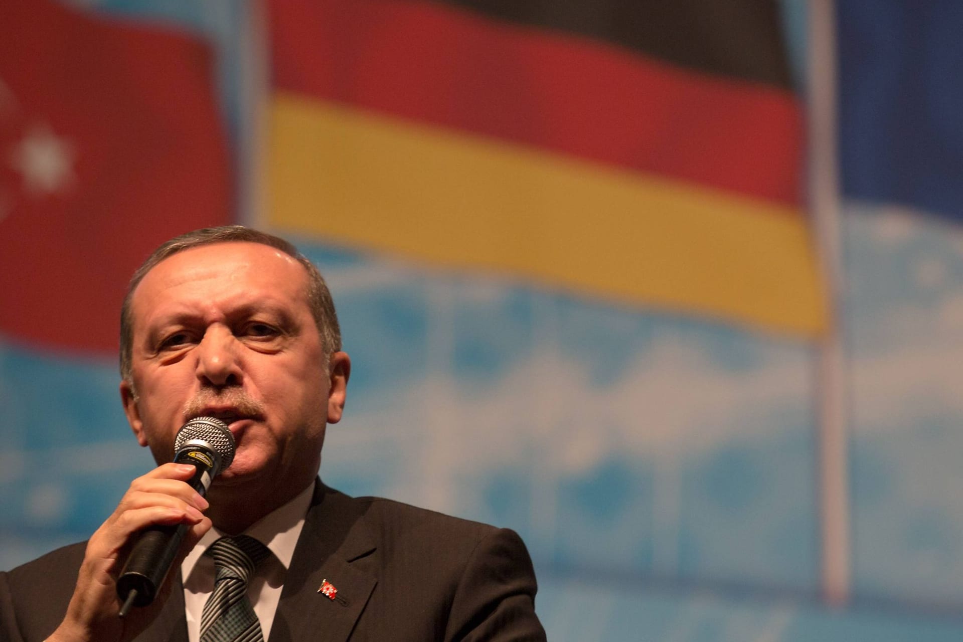 Erdogan bei einem Aufritt in Deutschland (Archivbild): Die Kritik an der neuen Partei kommt von Politikern unterschiedlichster Parteien.