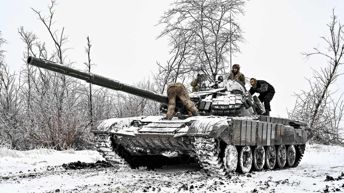 Ukrainischer T-72-Panzer in Saporischschaja: Die russische Winteroffensive setzt die Ukraine unter Druck.