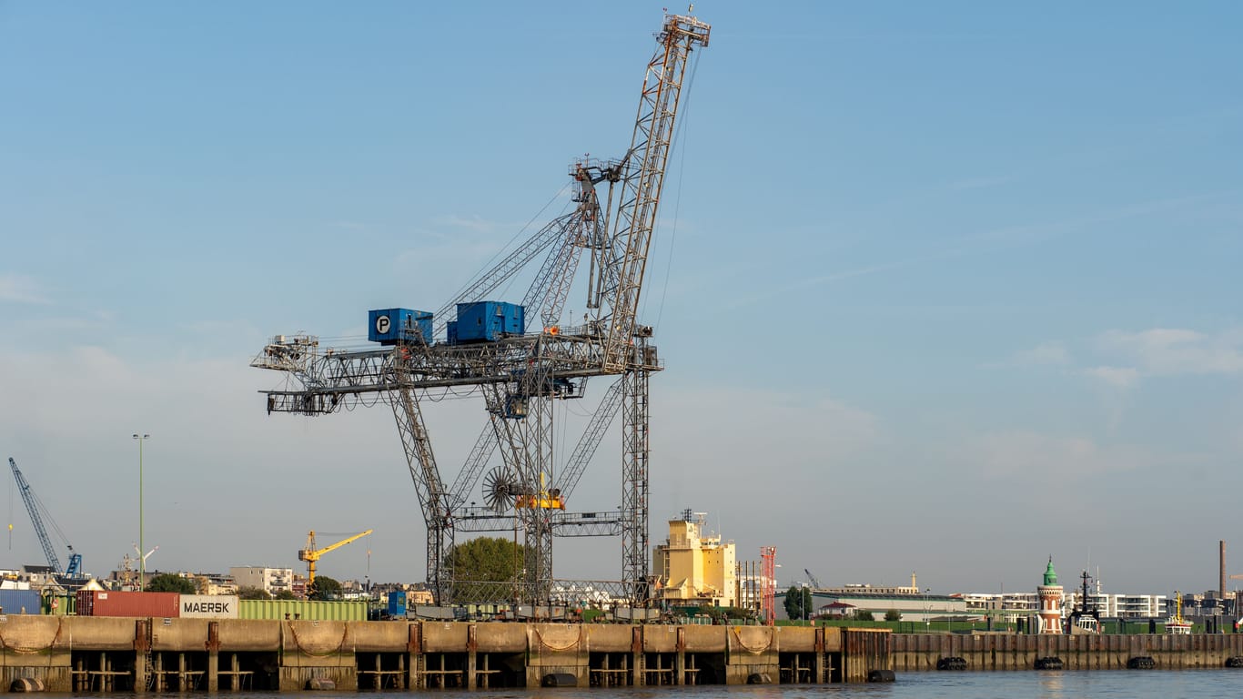 Der Hafen in Bremerhaven (Symbolbild): Am Donnerstag kam es zu einem tödlichen Unfall.