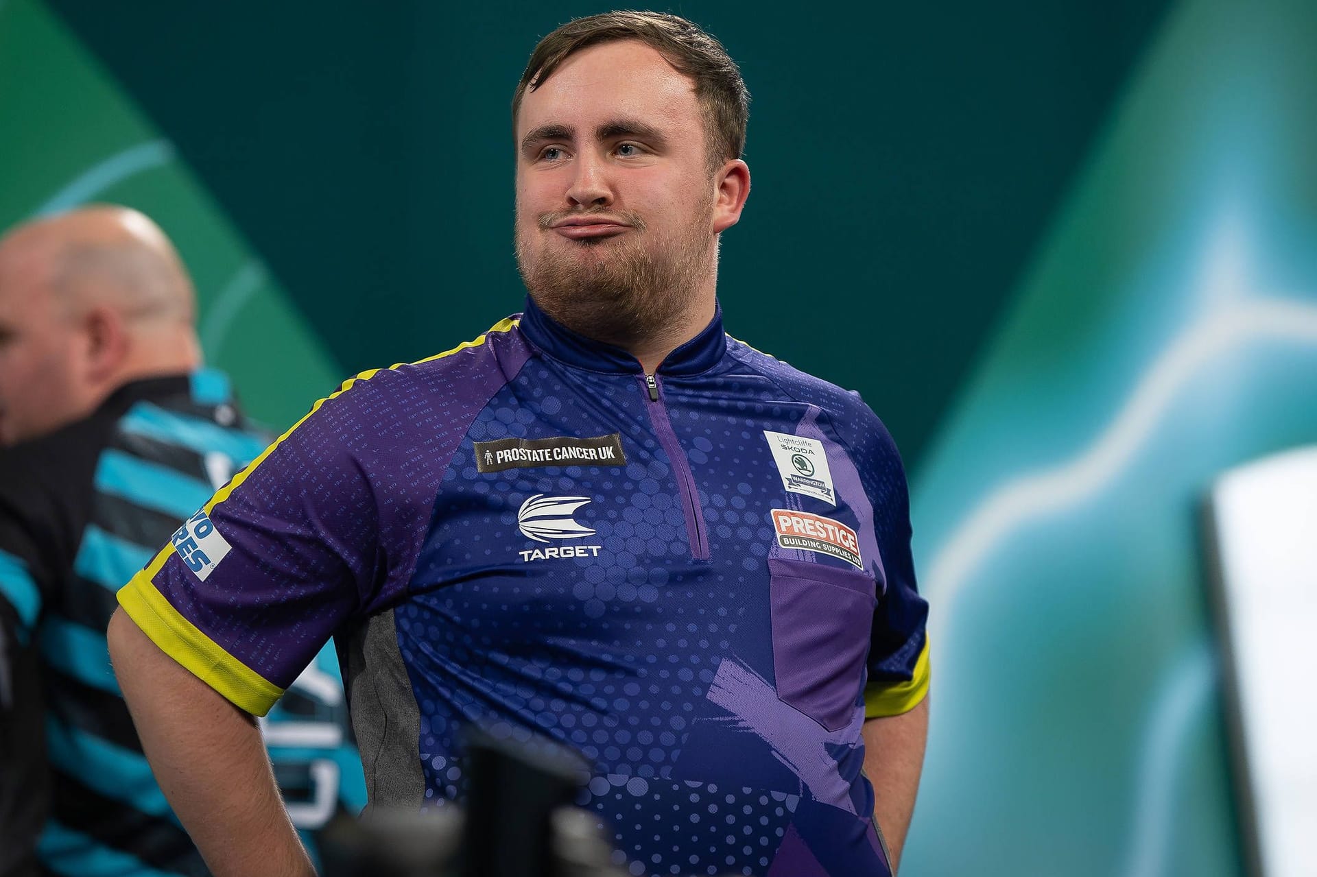 Luke Littler: Der 16-Jährige steht im Finale der Darts-WM.