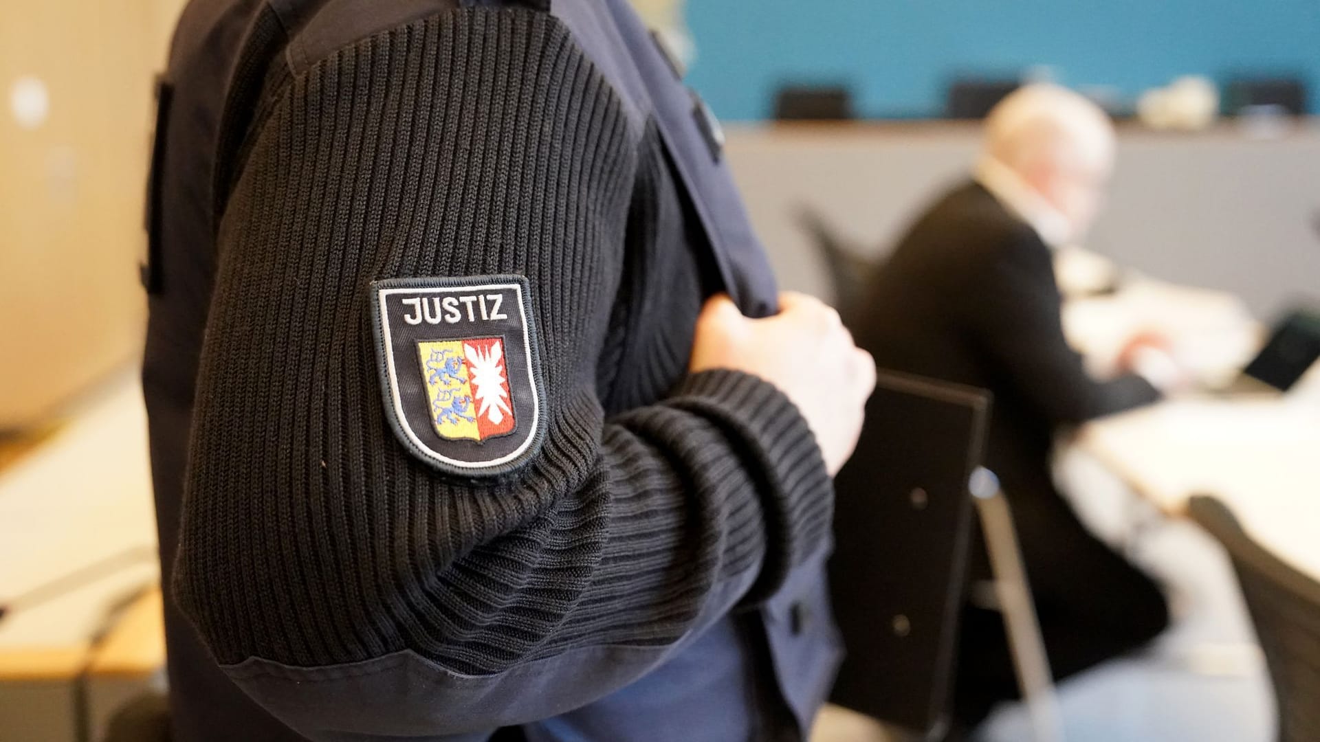 Ex-Staatsanwalt wegen Kindesmissbrauchs vor Gericht Ex-Staatsanwalt wegen Kindesmissbrauchs vor Gericht