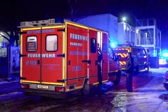 In einer Flüchtlingsunterkunft in Hamburg-Wilhelmsburg ist es in der Nacht zu Donnerstag zu einem heftigen Streit gekommen.