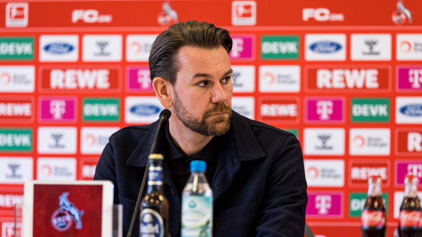 Lizenzspieler-Leiter Thomas Kessler geht auf kuriose Weise in die Bundesliga-Geschichte ein.