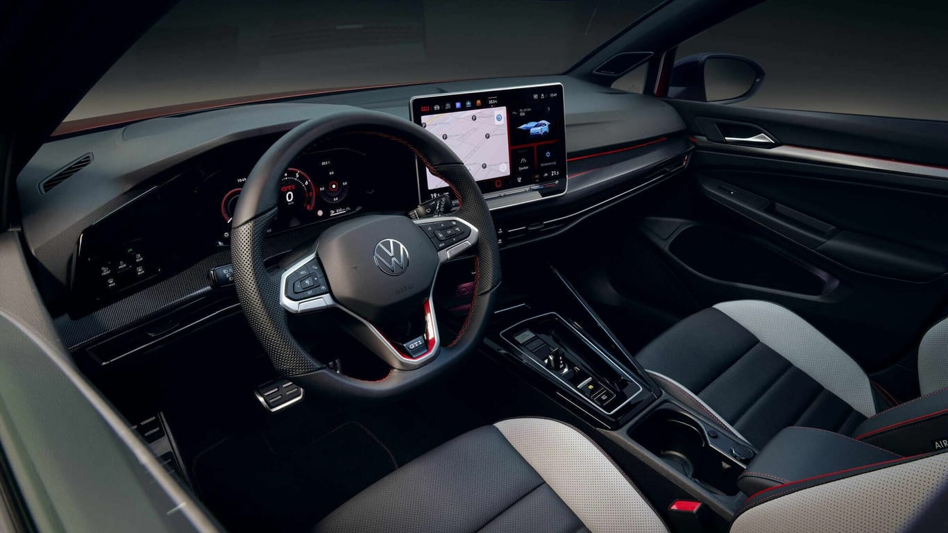 Größeres Display, Tasten am Lenkrad: Bei der Bedienbarkeit hat VW nachgebessert.