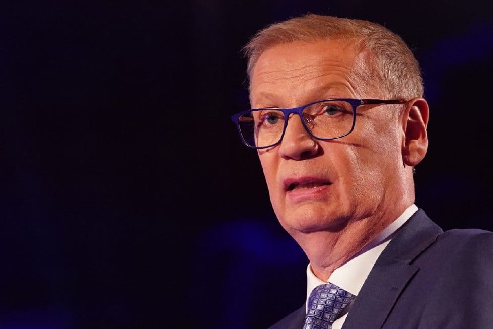 Günther Jauch: Der "Wer wird Millionär?"-Moderator ist von den Worten eines Kandidaten überrascht.