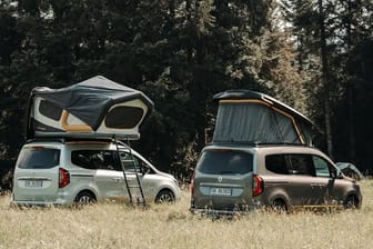 Vans und Minis im Mittelpunkt: Unter den rund 1.300 Fahrzeugen auf der CMT spielen Campingbusse, Kastenwagen und Co. eine große Rolle.