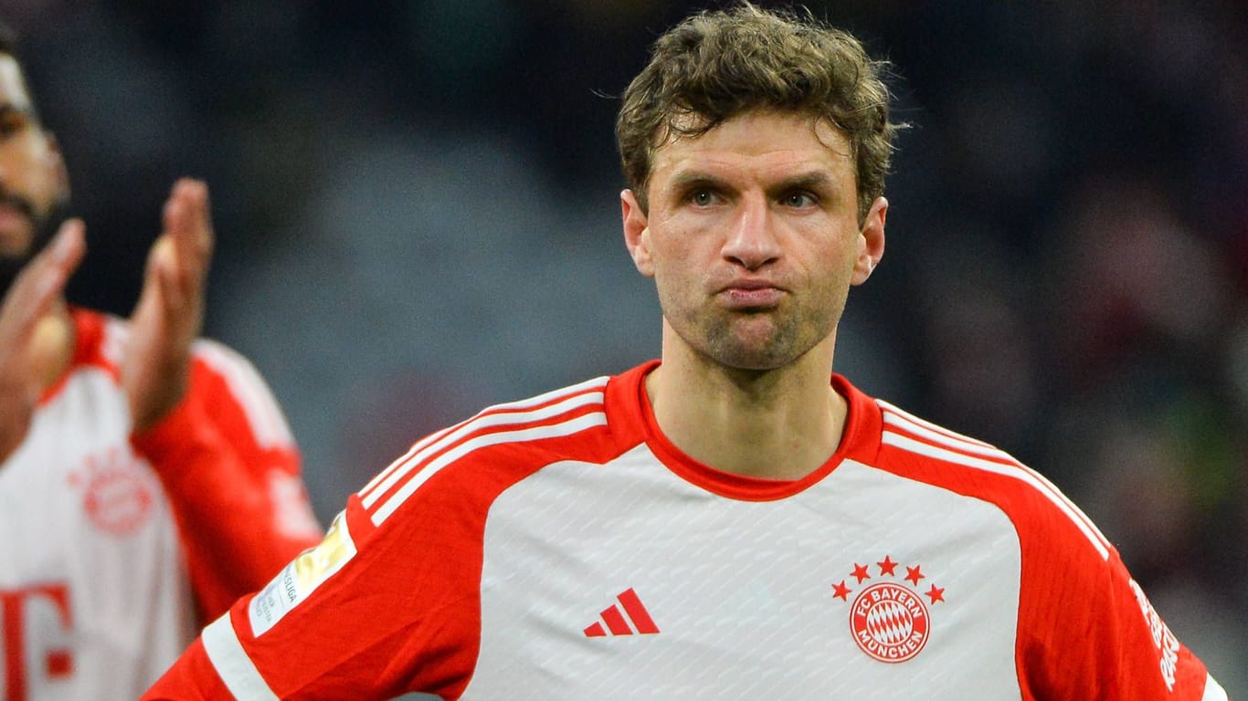 Enttäuscht: Thomas Müller nach der Bundesliga-Niederlage gegen Bremen.