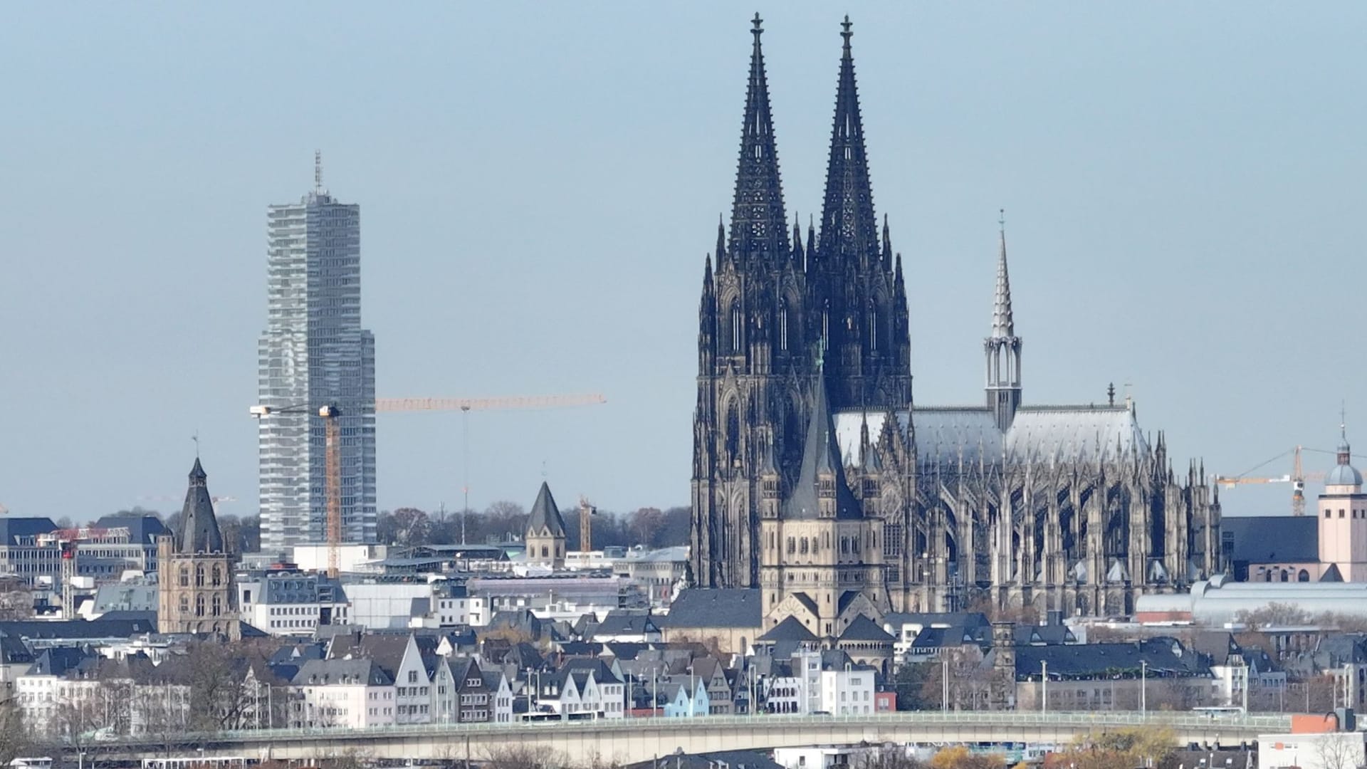 Kölner Dom und Deutzer Brücke Kölner Dom und Deutzer Brücke