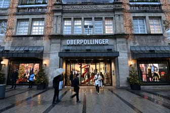 Das Luxus-Warenhaus Oberpollinger in der Münchner Innenstadt (Archivbild).