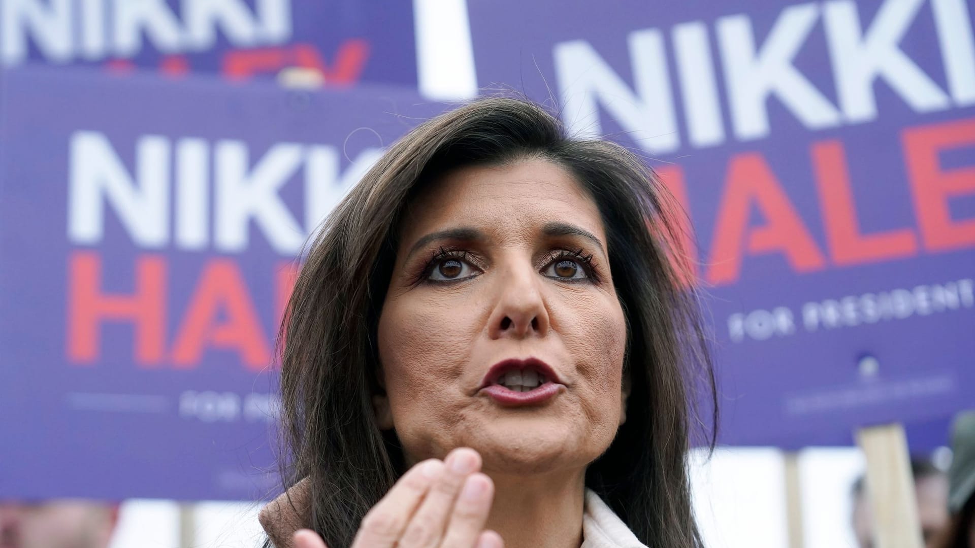 Will trotz Niederlage bei der Vorwahl in New Hampshire weitermachen: die republikanische Politikerin Nikki Haley.