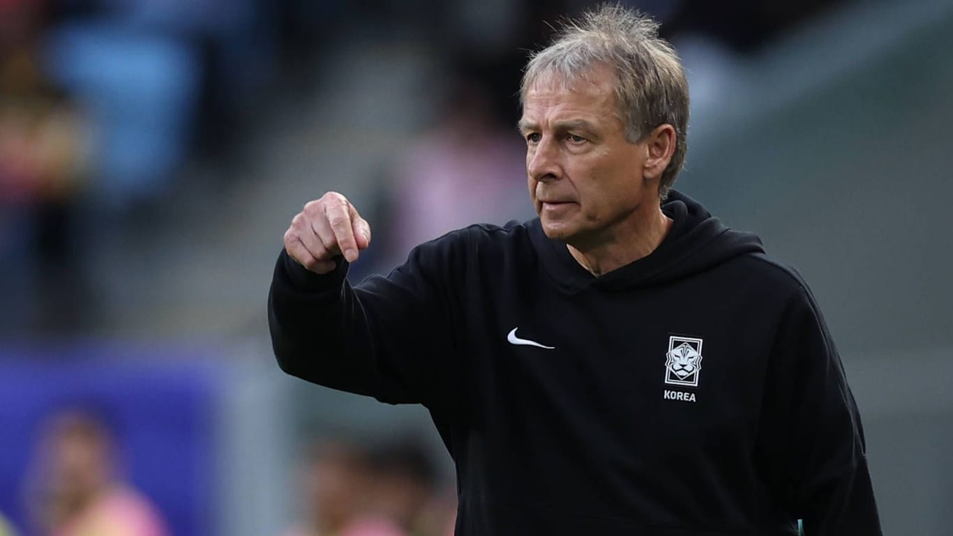 Jürgen Klinsmann: Der Trainer und sein Team sind eine Runde weiter.