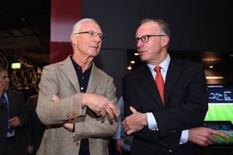 Franz Beckenbauer und Karl-Heinz Rummenigge bei einer Veranstaltung um Bayern-Museum.