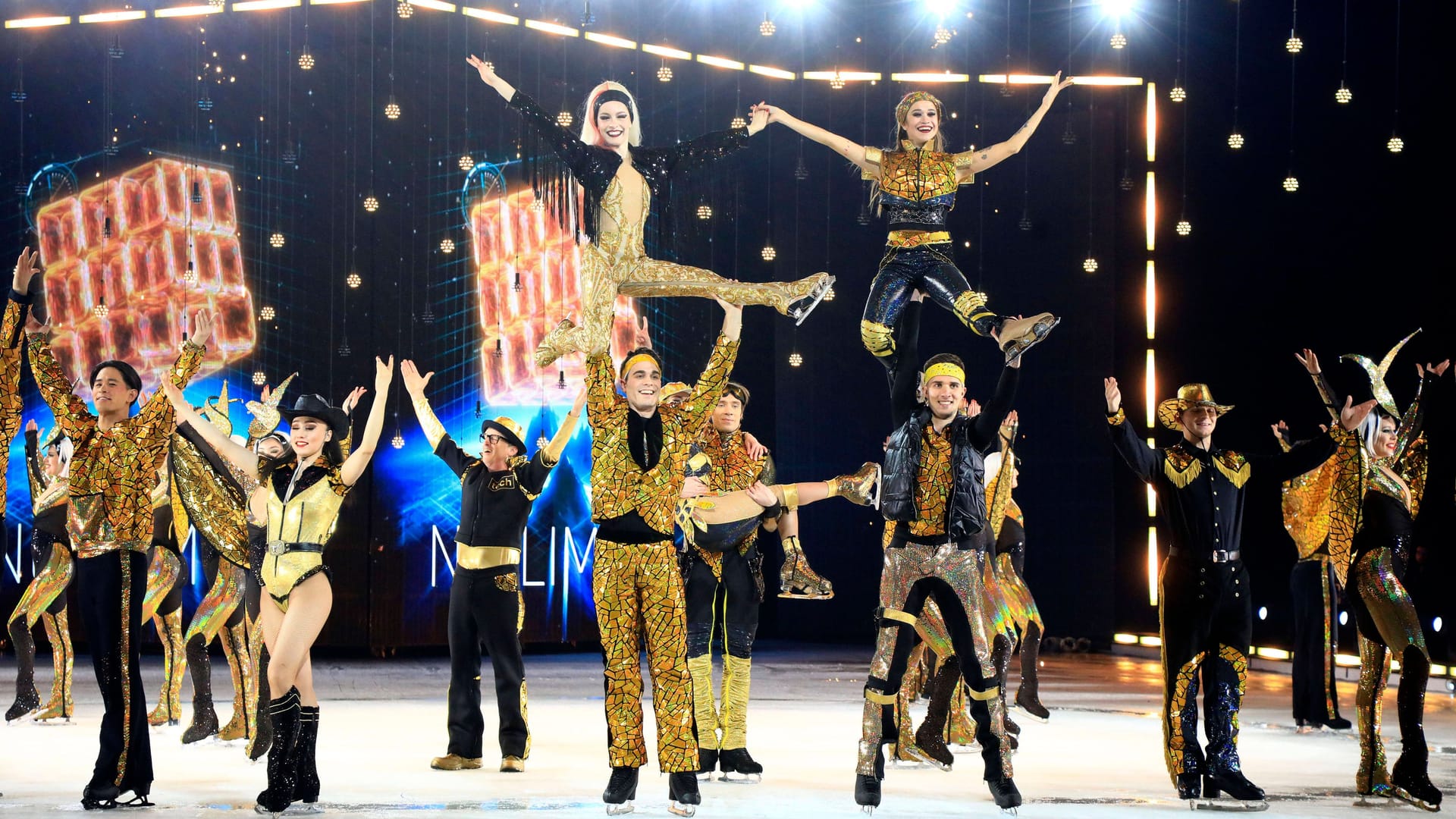 Premiere der neuen Holiday on Ice Show "No Limits" in der Quarterback Immobilien Arena in Leipzig. Die Show kommt auch nach München.