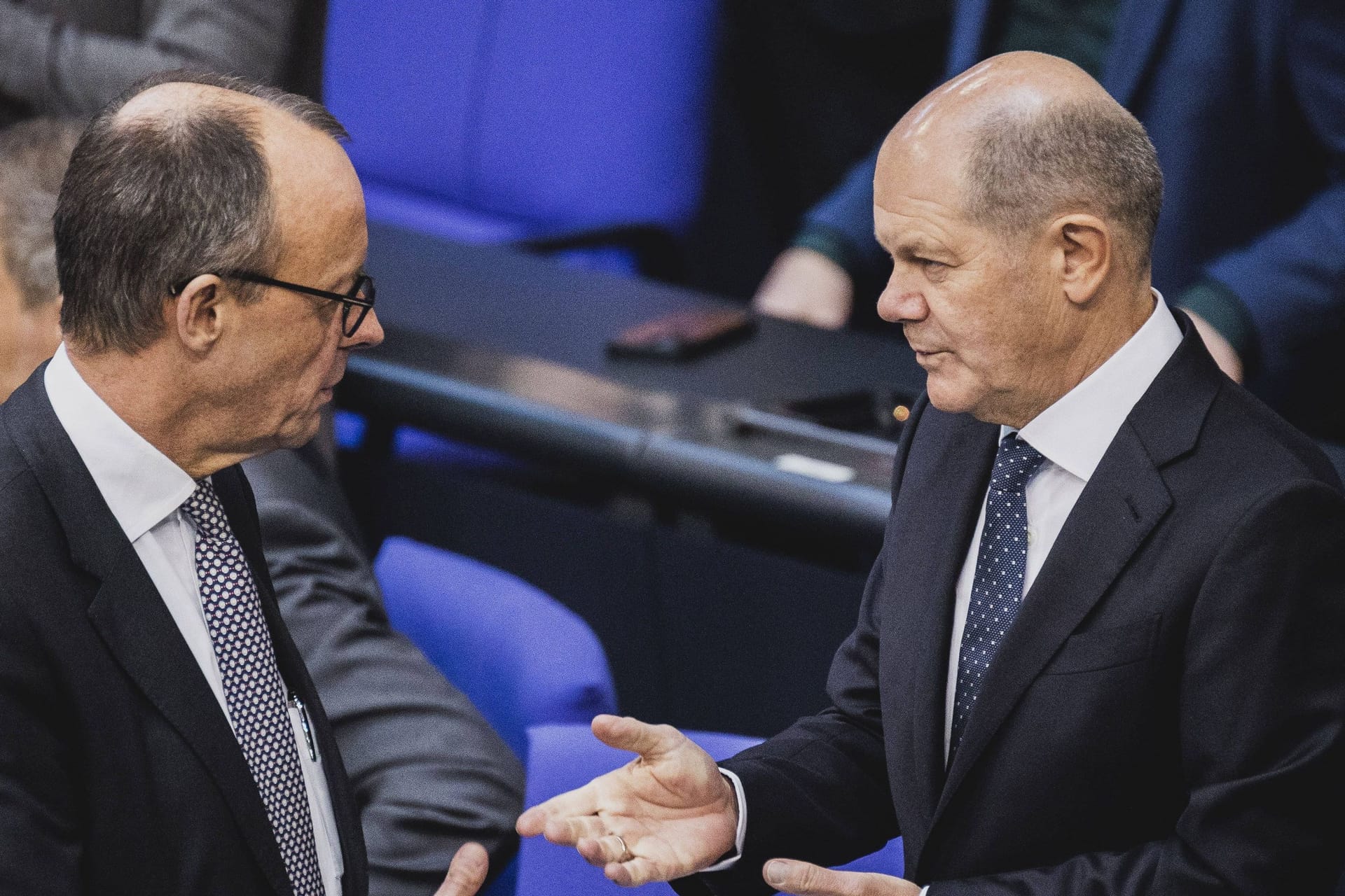 Wann verteidigen Olaf Scholz und Friedrich Merz gemeinsam die Demokratie?