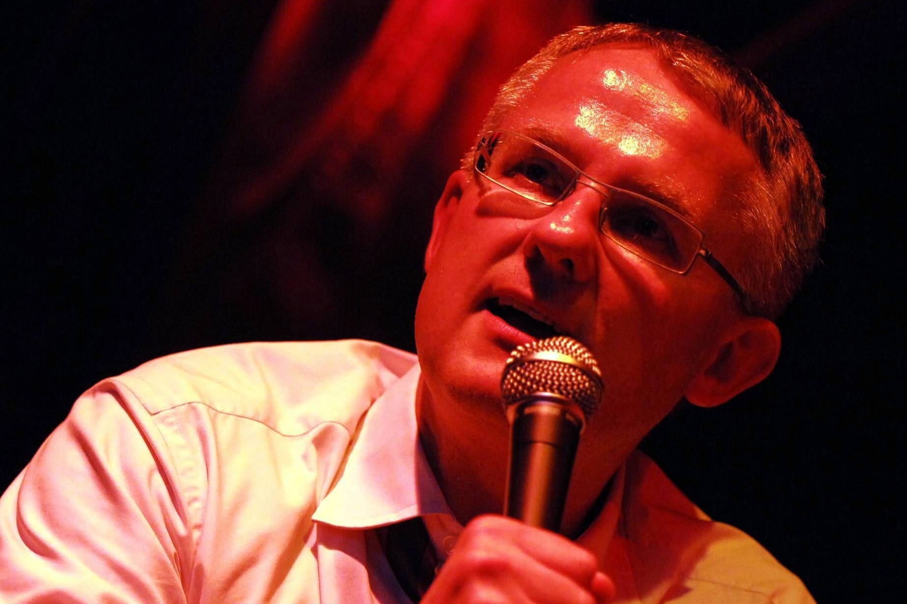 Peter Kurth während einer Podiumsdiskussion in Berlin (Archivbild).