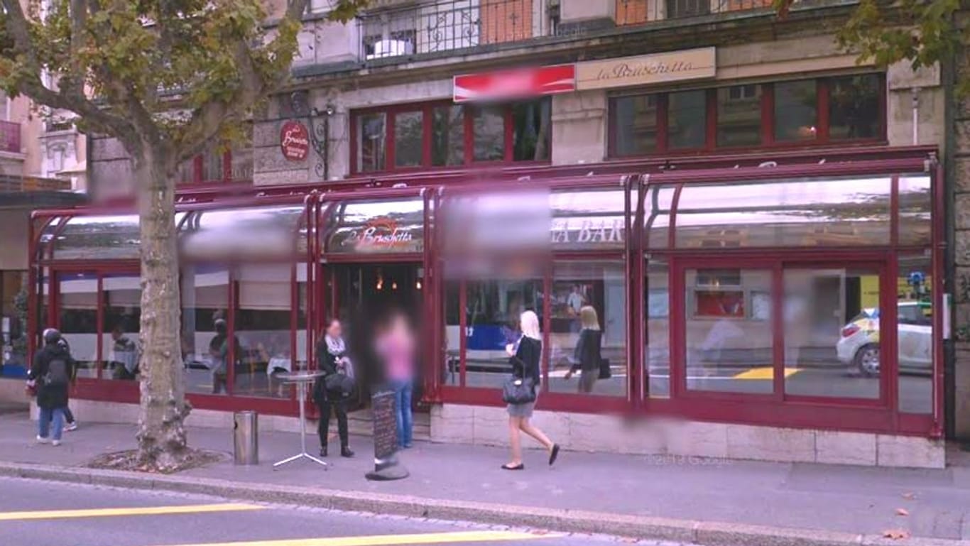 Das Restaurant "La Bruschetta" in Lausanne, Schweiz (Archivbild): Zuletzt gab es massive Kritik an einem Strafzuschlag, den der Betreiber von manchen Gästen fordert.