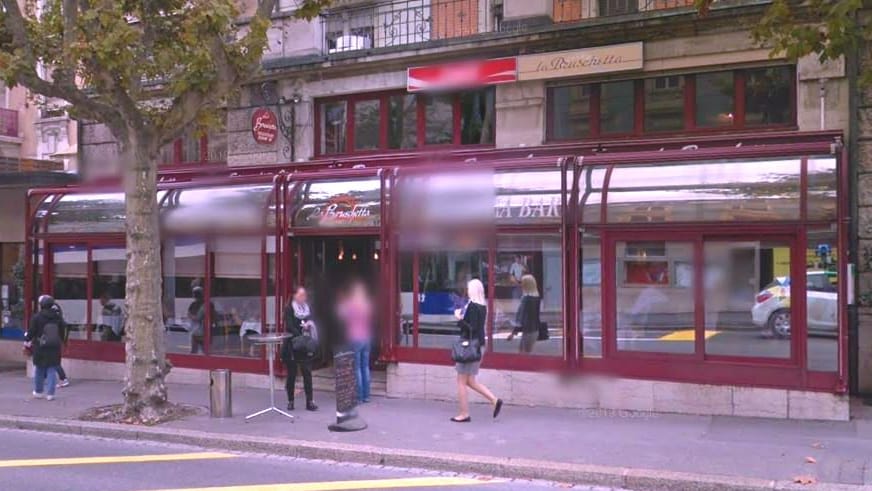 Das Restaurant "La Bruschetta" in Lausanne, Schweiz (Archivbild): Zuletzt gab es massive Kritik an einem Strafzuschlag, den der Betreiber von manchen Gästen fordert.