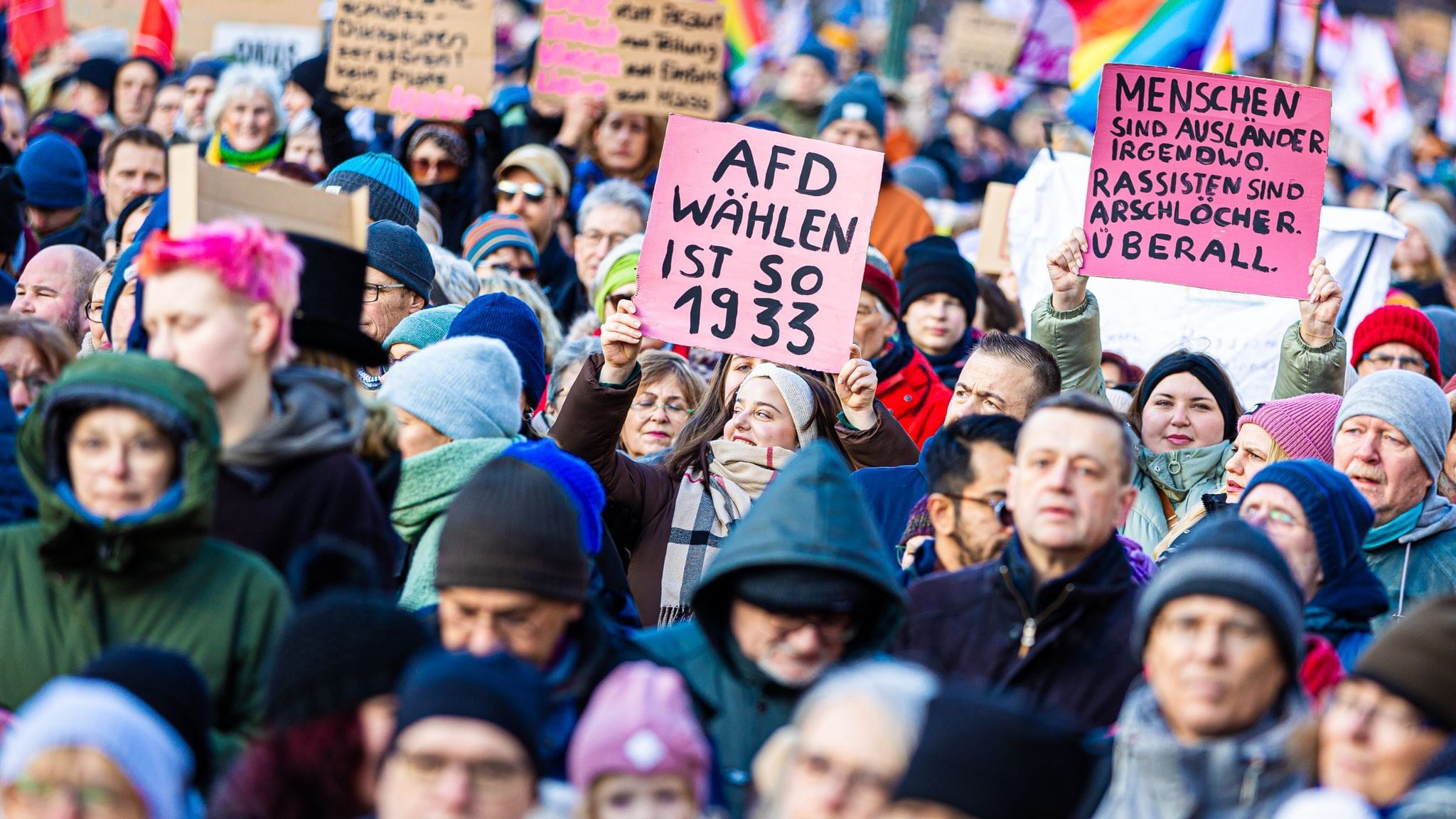 Demos gegen rechts: In Deutschland protestieren Hunderttausende Menschen