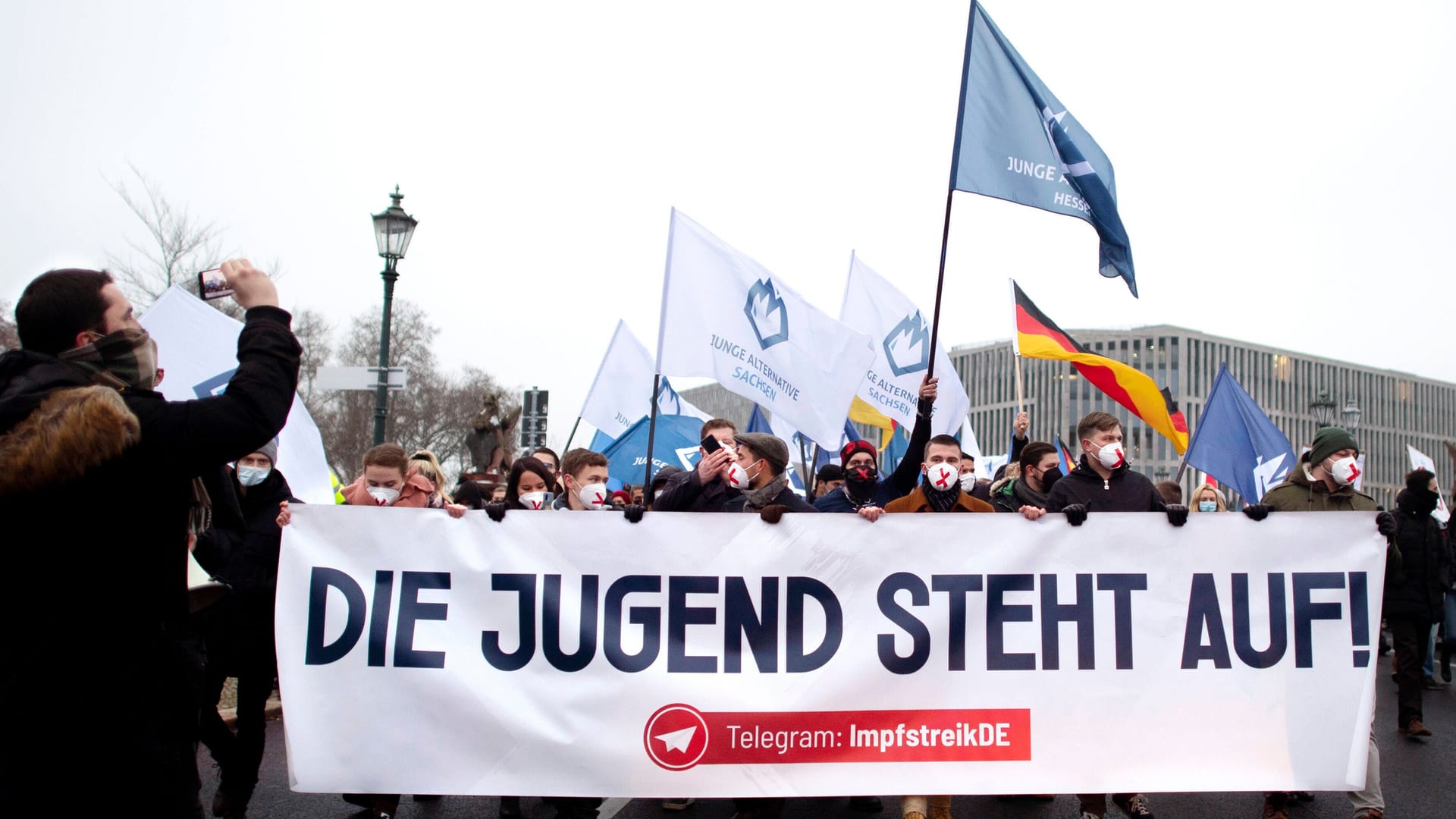 Demonstration der Jungen Alternative in der Corona-Zeit: Die AfD-Jugendorganisation tritt oft besonders radikal auf.