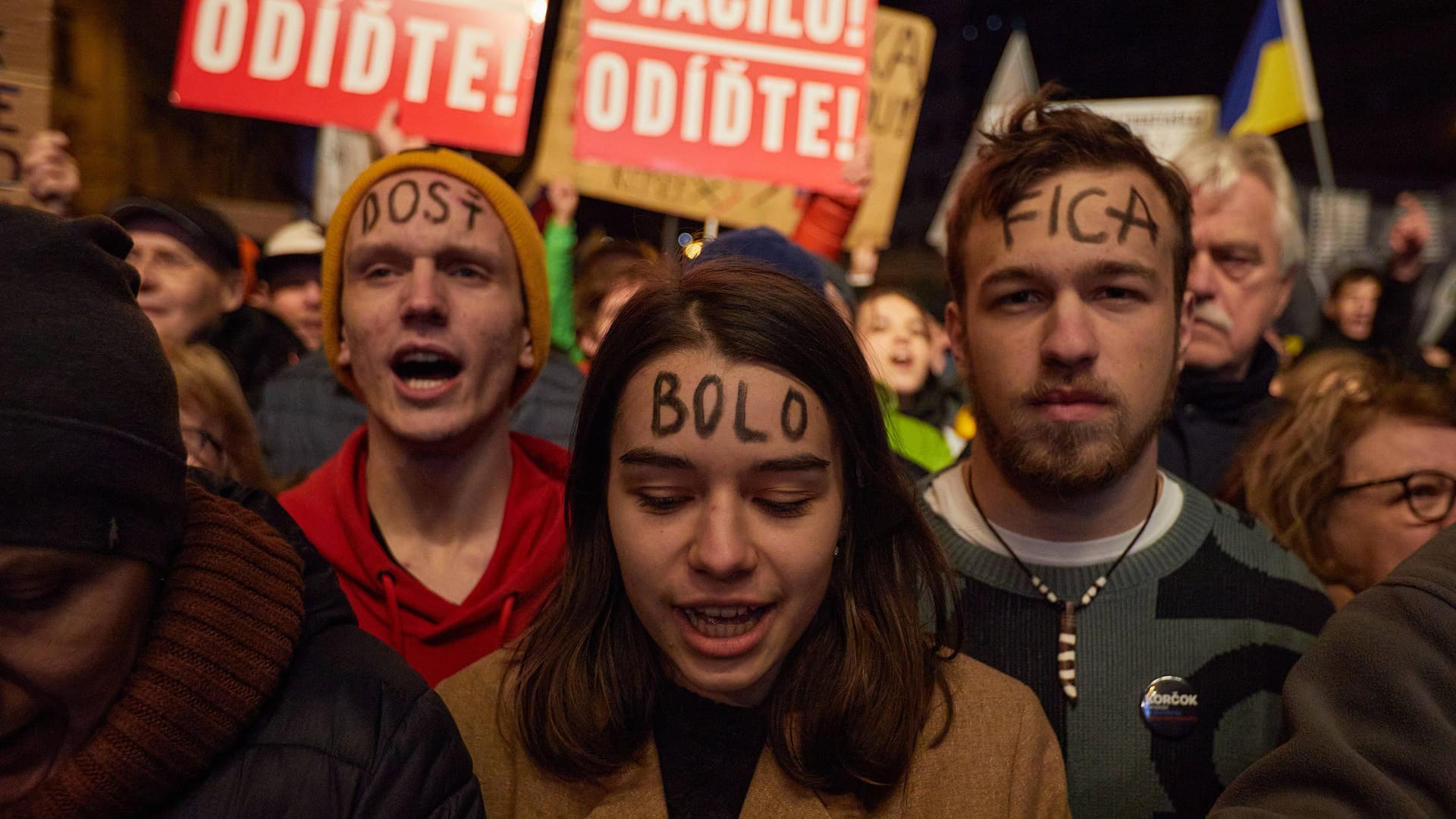 Demonstranten in Bratislawa: Sie protestieren gegen den slowakischen Regierungschef.