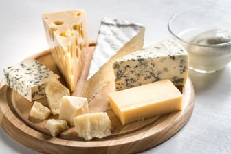 Verschiedene Käsesorten: Nicht nur der Camembert ist vom Aussterben bedroht.