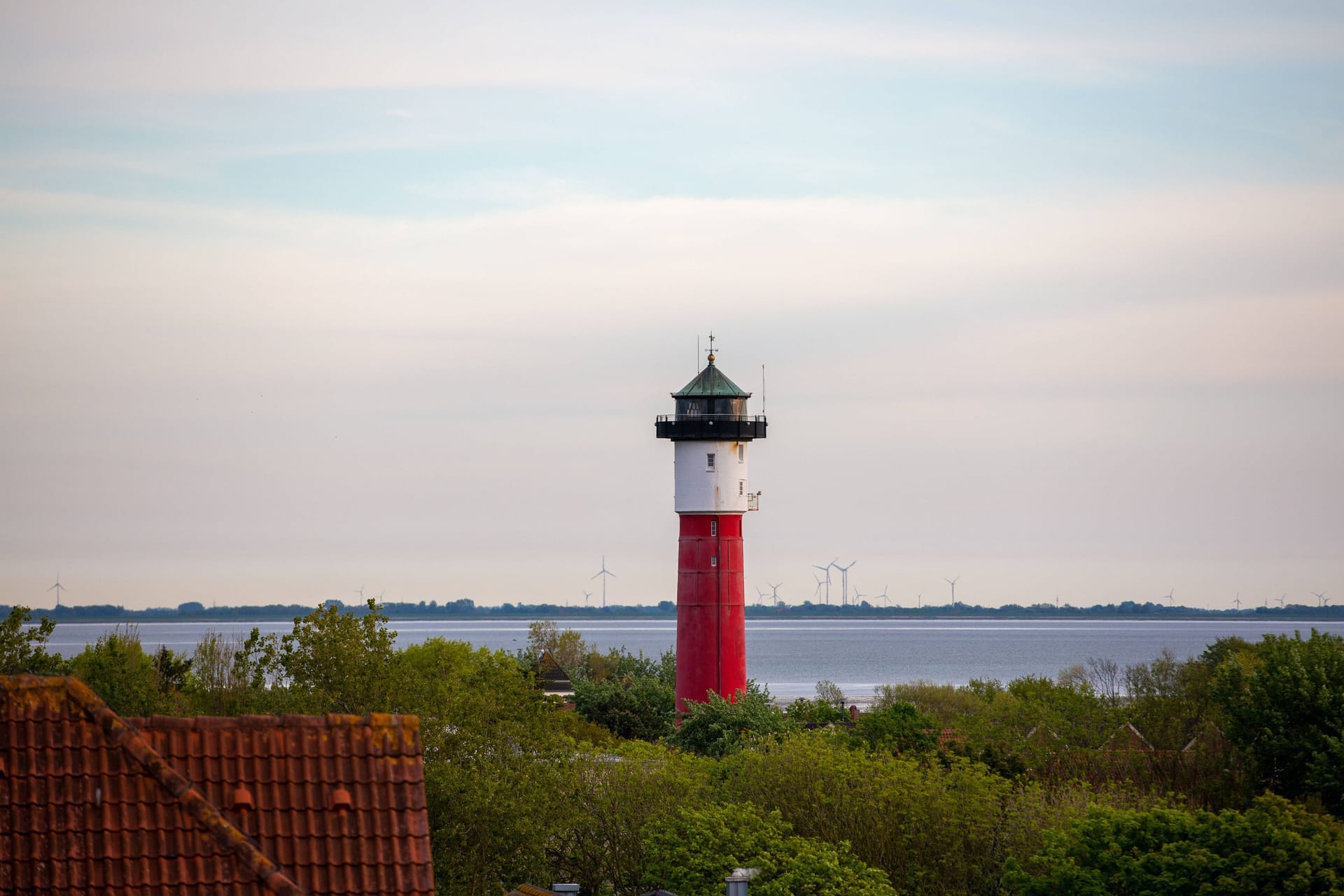 Alten Leuchtturm auf Wangerooge: Es wird ein neuer Leuchtturmwärter gesucht.