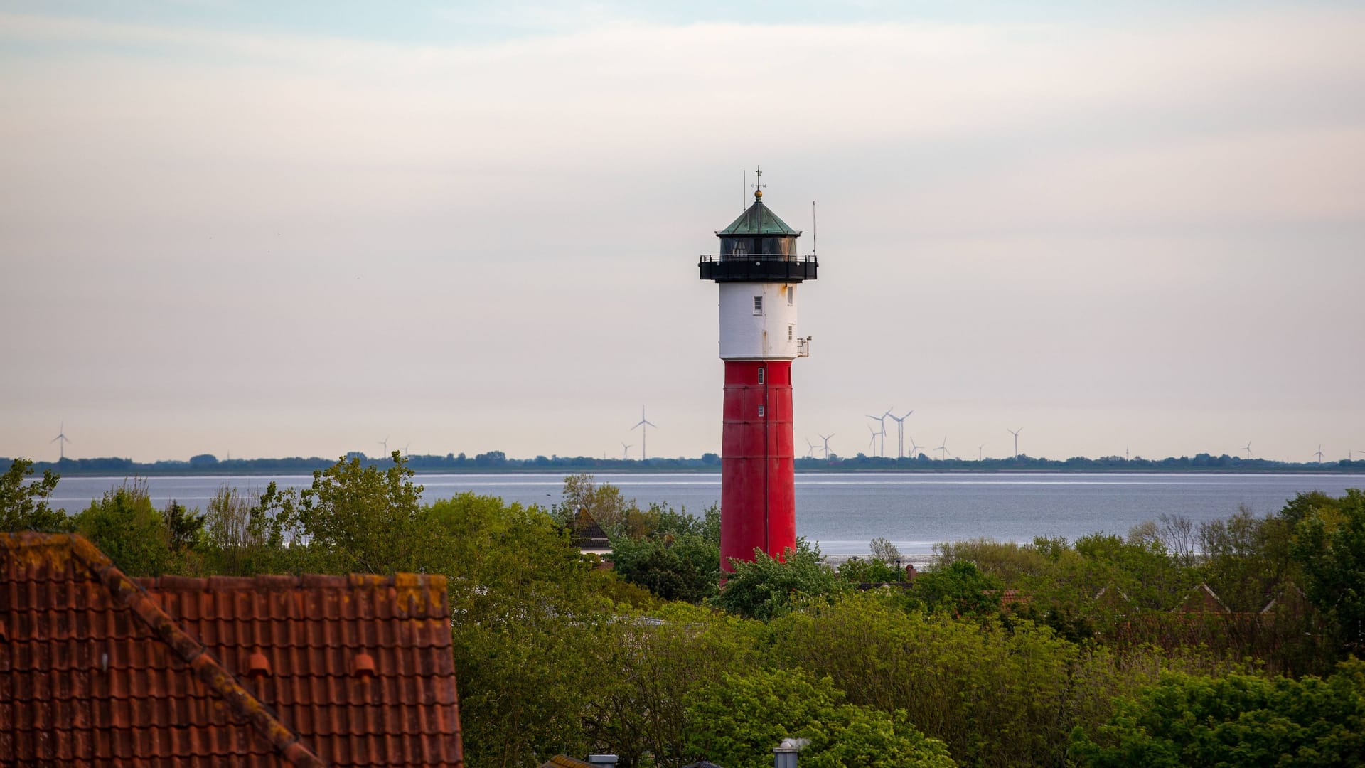 Alten Leuchtturm auf Wangerooge: Es wird ein neuer Leuchtturmwärter gesucht.