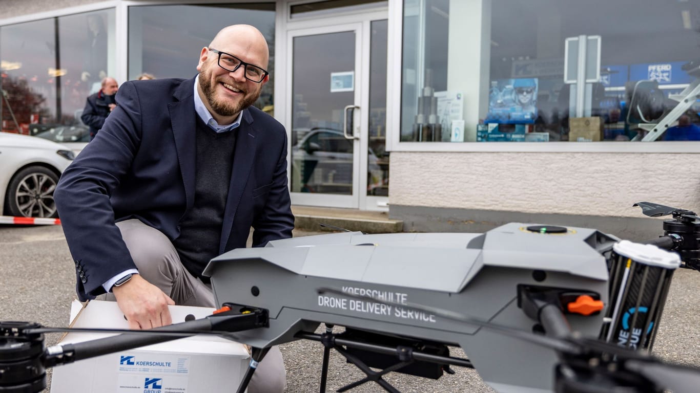 Geschäftsführer Norman Koerschulte: Eine voll automatisierte Drohnen-Flotte soll Unternehmen in Lüdenscheid, die vom A45-Rahmede-Brückendesaster stark belastet ist, dringend benötigte Teile aus der Luft anliefern.