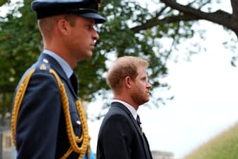 Prinz William und Prinz Harry: Das Verhältnis der beiden Brüder gilt als angeschlagen.