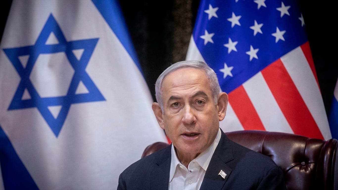 Israels Ministerpräsident Benjamin Netanjahu (Archivbild): Er hat Angriffe im Süden des Gazastreifens angeordnet.