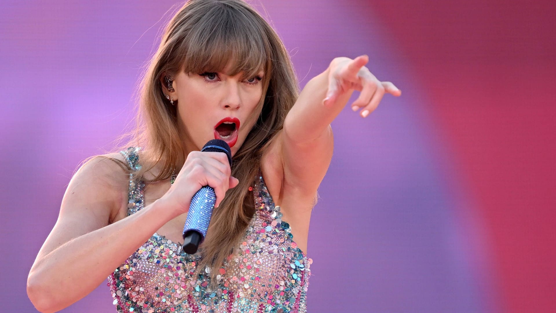 Taylor Swift bei einem Konzert in Australien: In Sydney soll es zu einem Vorfall mit einem Paparazzo gekommen sein.