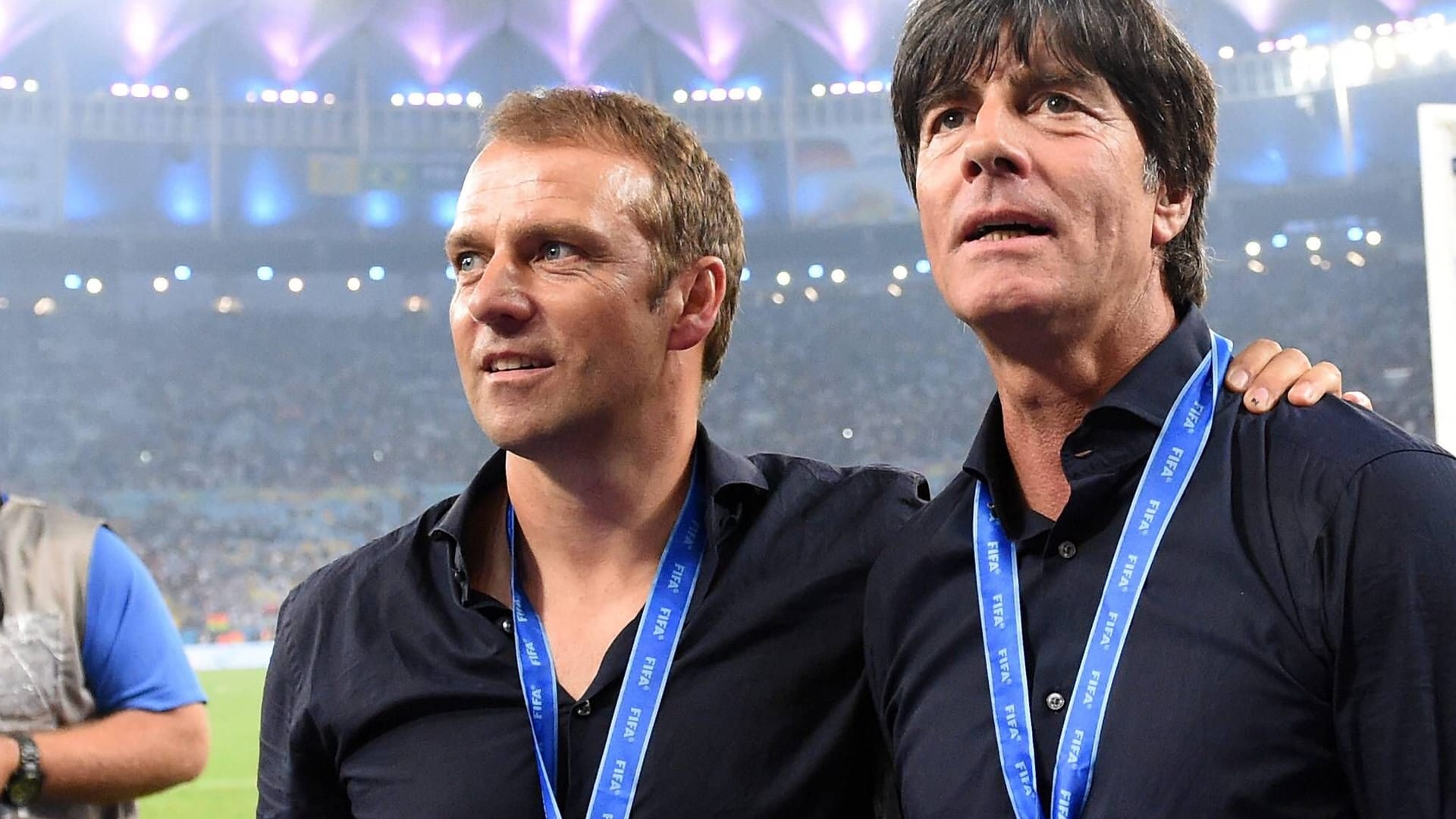 Ex-Bundestrainer unter sich: Hansi Flick (l.) und Joachim Löw beim WM-Sieg 2014.