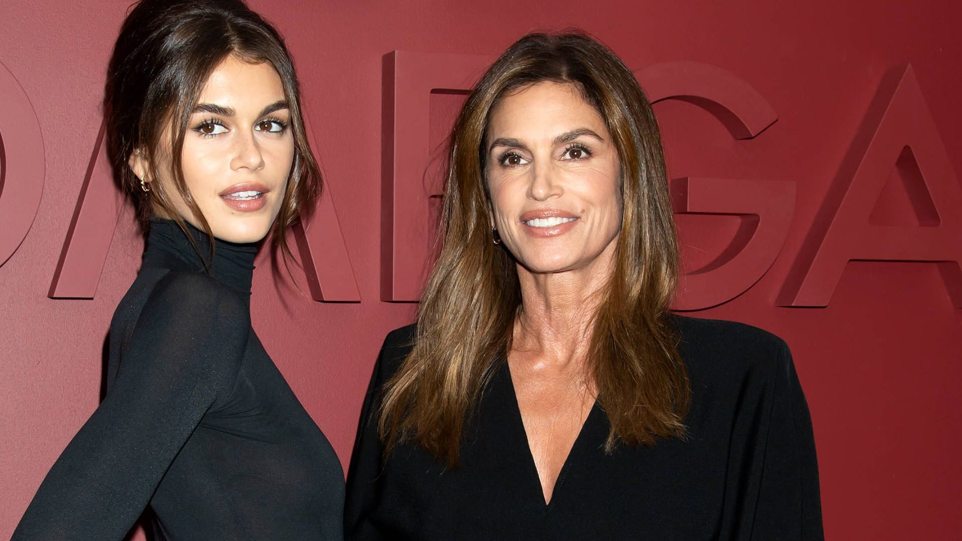 Kaia Gerber und Cindy Crawford: Auch Mutter und Tochter zählen zu den Titelstars der neuen britischen "Vogue".