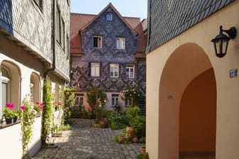 Fürth (Symbolbild): Eine Straße in der Altstadt.