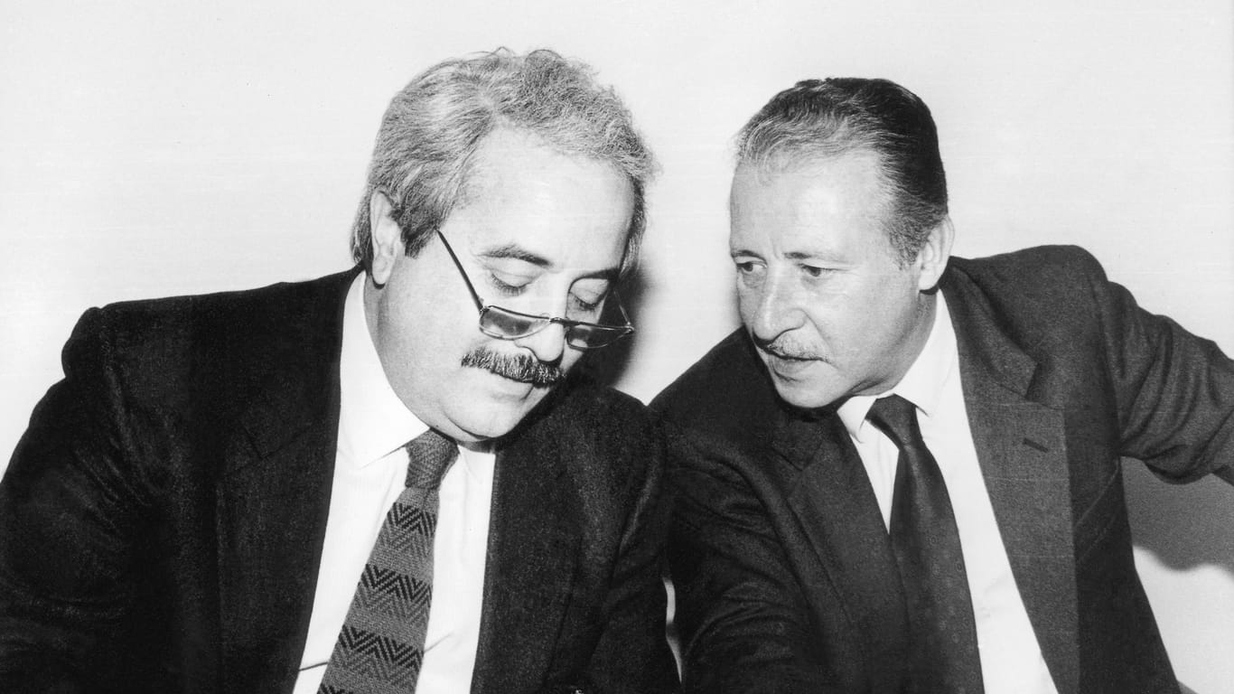 Giovanni Falcone (l.) und sein Kollege und Freund Paolo Borsellino: Beide Mafia-Gegner wurden ermordet.