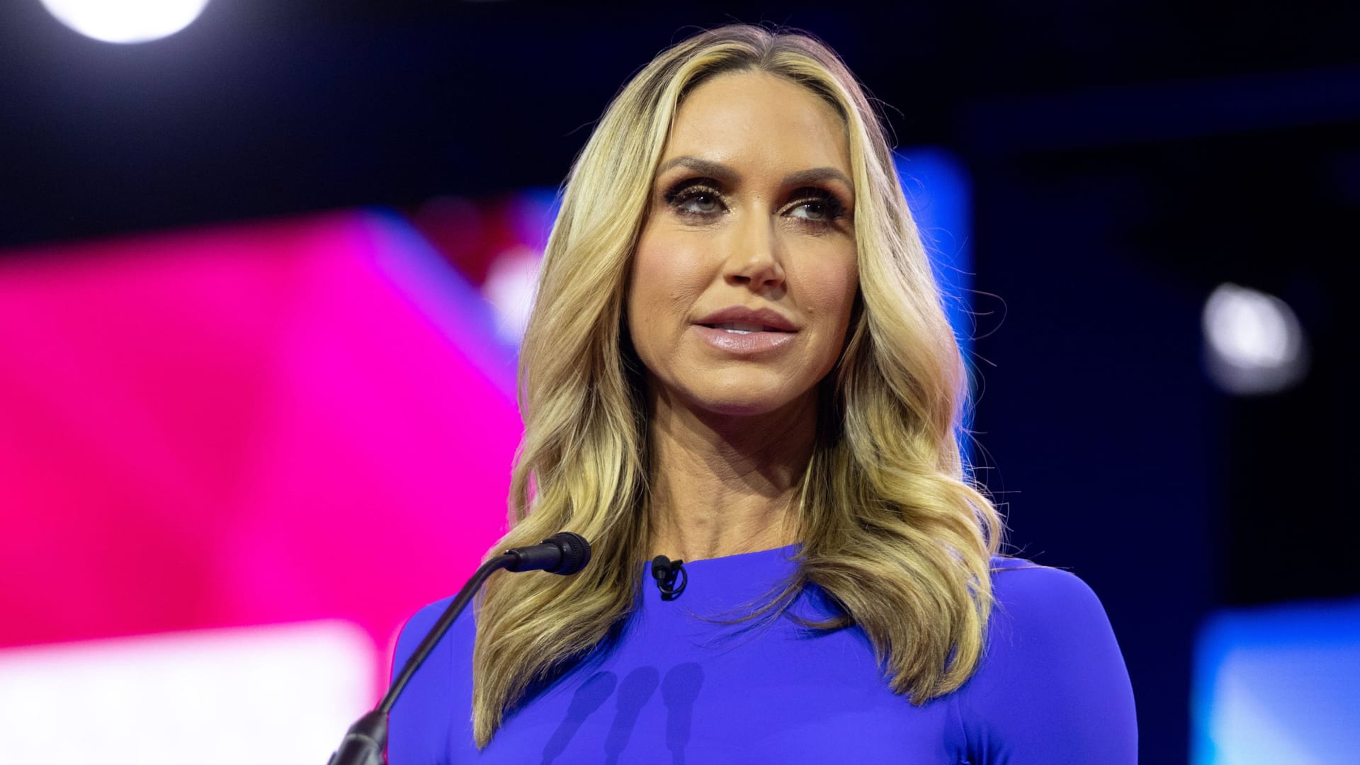 Lara Trump spricht bei einer Veranstaltung der Republikaner 2023 im US-Bundesstaat Maryland.