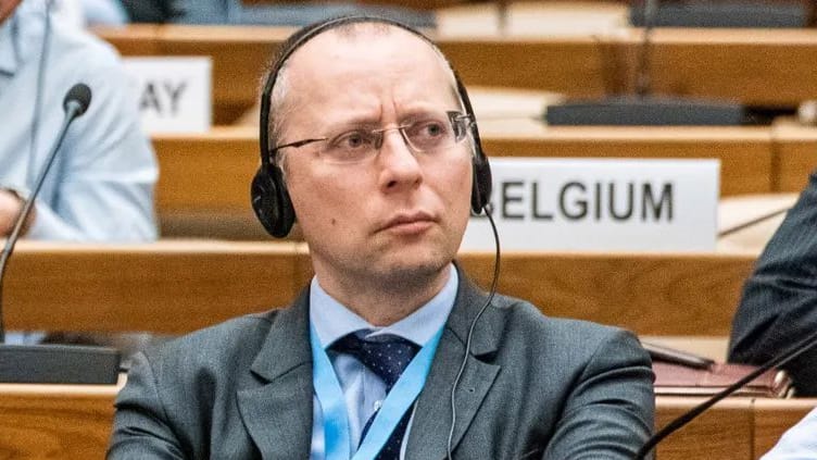 Boris Bondarew als Diplomat in Genf, bevor er am 23. Mai 2022 seinen Rücktritt einreichte.